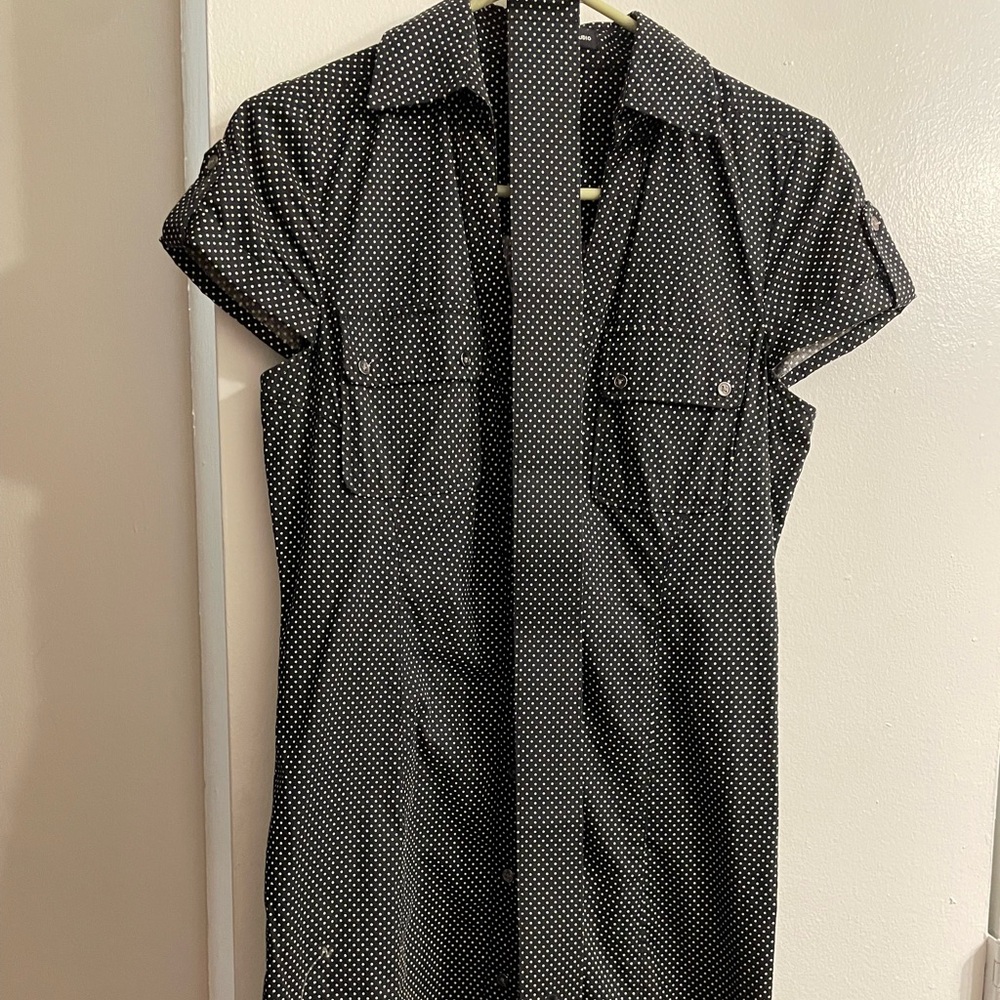 Express Black and White Polka Dot dress. Super flattering with belt.
